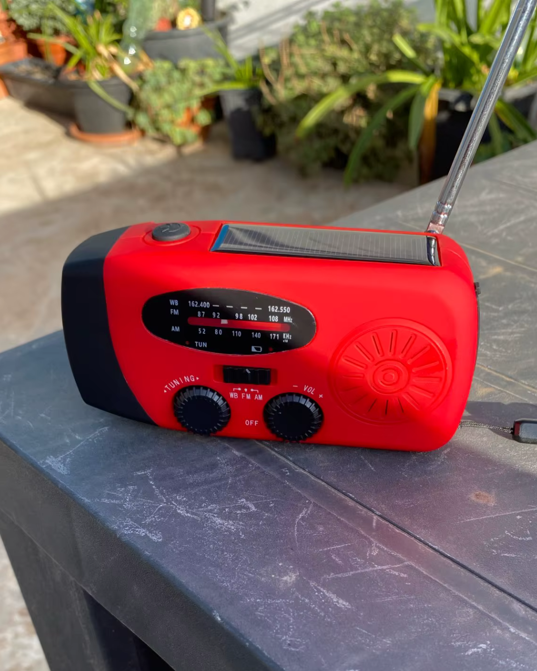 Voltix 900 Pro - Strom Generator 1